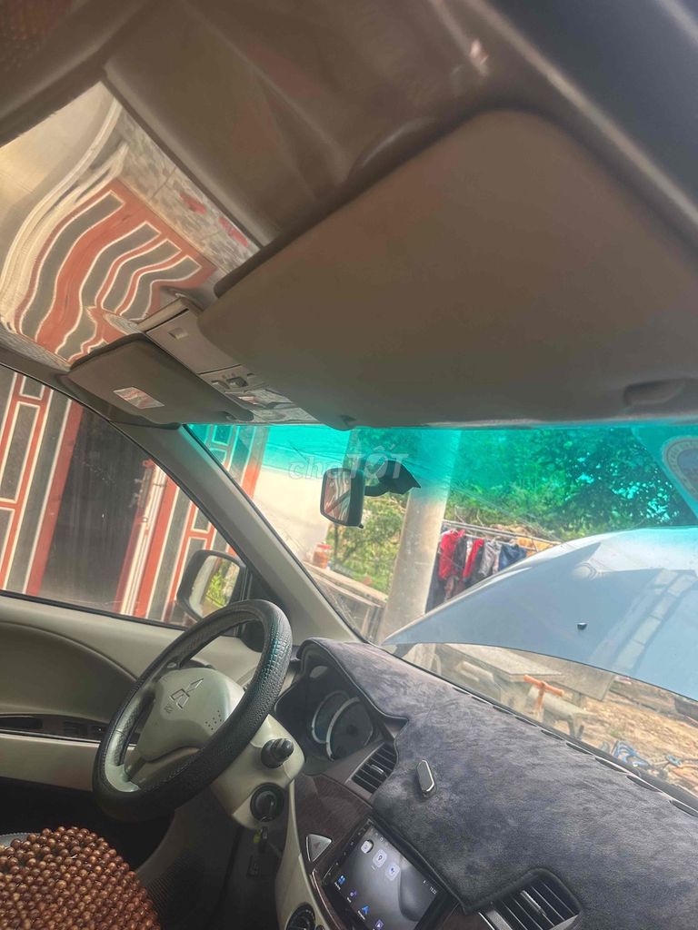 Mitsubishi Zinger 2009 GLS 2.4 MT - 234215 km. Mua bán Ô tô tại Thị xã Bến Cát Bình Dương được đăng bởi nguyên công tri hình 9