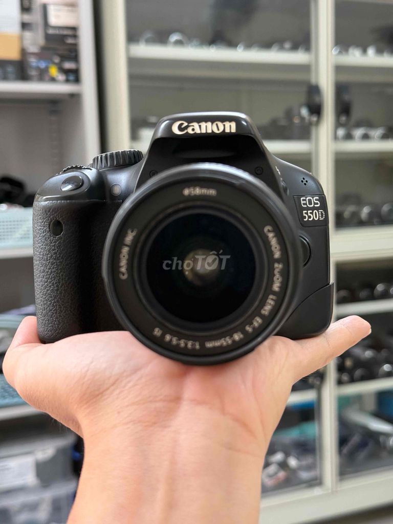 Máy ảnh Canon 550D Kit 18-55 IS. Mua bán Máy ảnh, Máy quay tại Quận Cầu Giấy Hà Nội được đăng bởi Vũ Tiệp Camera hình 1