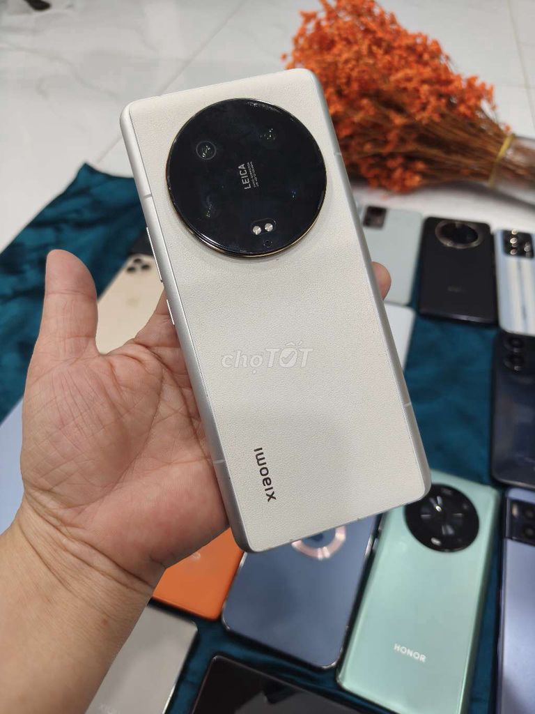 Xiaomi Mi 13 Ultra 16GB/512GB Bạc. Mua bán Điện thoại tại Quận Phú Nhuận Tp Hồ Chí Minh được đăng bởi Vy Vy hình 1