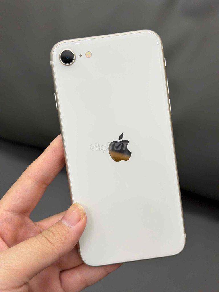iPhone SE 3 2022 64GB Qte Màn+Main Zin P93 6834. Mua bán Điện thoại tại Quận Ninh Kiều Cần Thơ được đăng bởi Thái Mobile hình 1