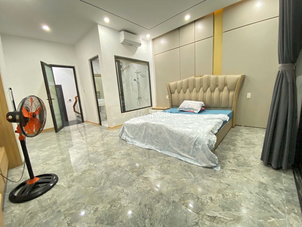 Bán nhà 3 tầng mới MT đường Phùng Chí Kiên, gần biển- Nguyễn Sinh Sắc