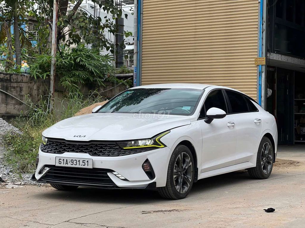 KIA K5 2023 Luxury 8000 km Trắng. Mua bán Ô tô tại Thành phố Thủ Đức Tp Hồ Chí Minh được đăng bởi BÌNH VÌNH PHÚ CHUYÊN XE LƯỚT BAO TEST HÃNG  hình 2