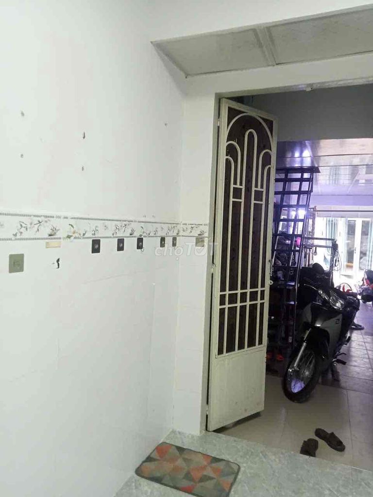 nhà trọ nho nhỏ xinh xinh , tại trung tâm thành phố Thủ Đức