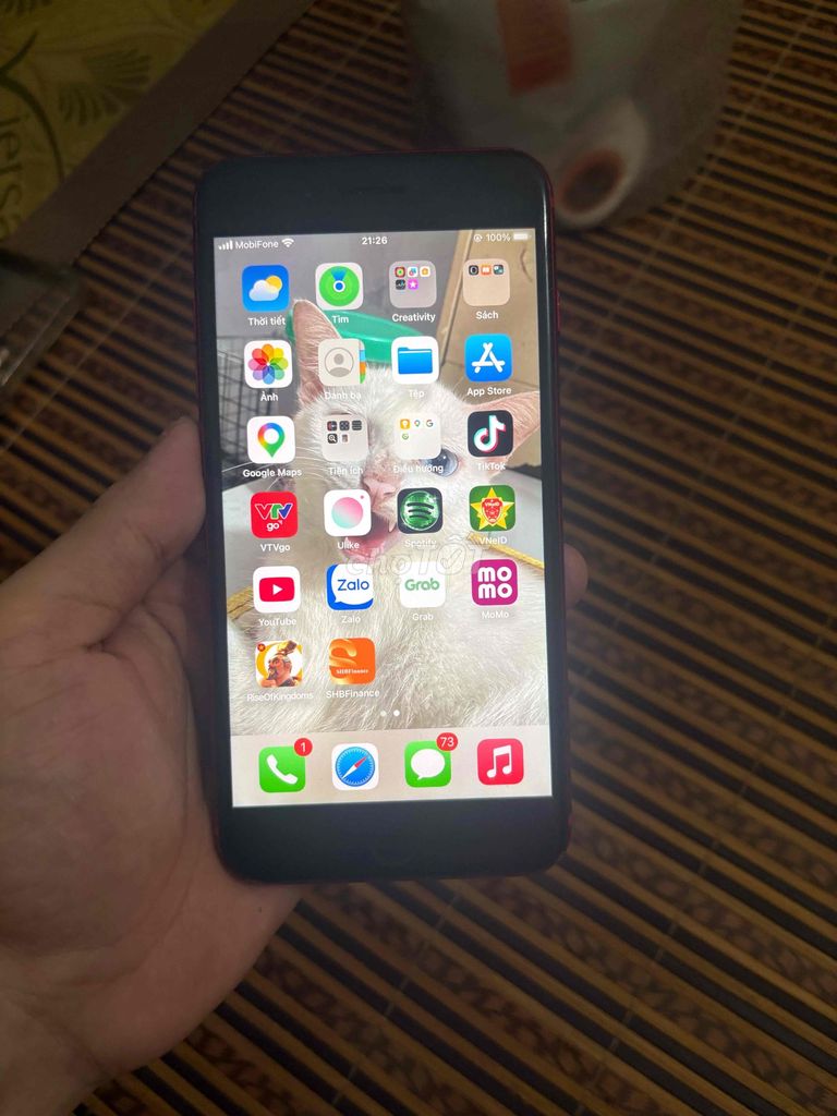Apple iPhone 8 Plus Đỏ Đã sử dụng. Mua bán Điện thoại tại Quận Ba Đình Hà Nội được đăng bởi Phan Phan hình 1