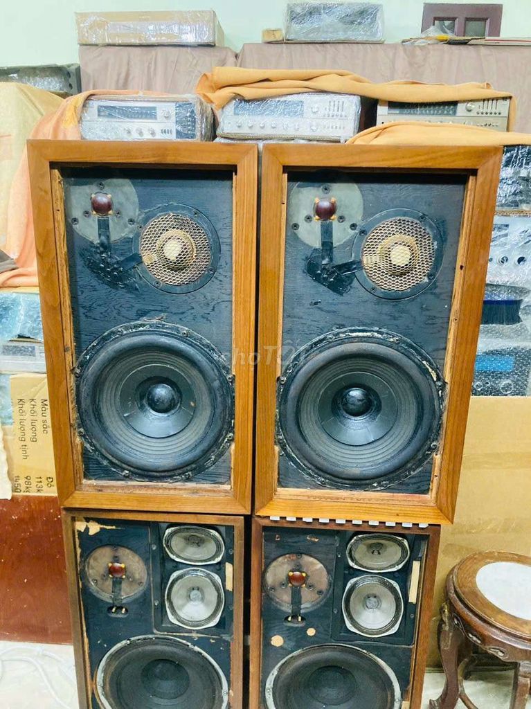 Loa AR AR3 căng cước. Mua bán Tivi, Âm thanh tại Quận Hoàng Mai Hà Nội được đăng bởi Hà anh loa cổ  hình 1