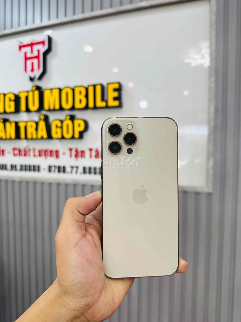 Apple iPhone 12 Pro Max 256GB Gold. Mua bán Điện thoại tại Quận Liên Chiểu Đà Nẵng được đăng bởi Hoàng Tú MB hình 1