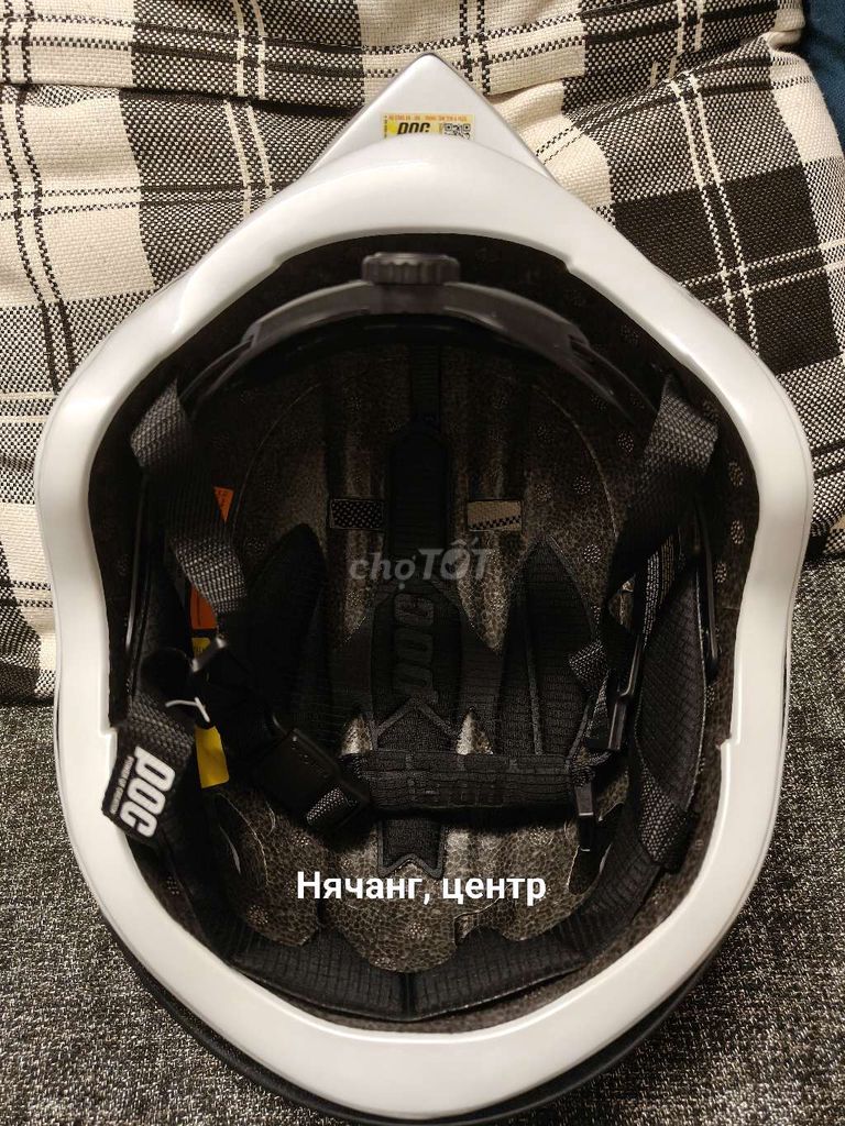 Mũ bảo hiểm POC trắng, nhựa. Mua bán Phụ tùng xe tại Thành phố Nha Trang Khánh Hòa được đăng bởi Roman hình 5