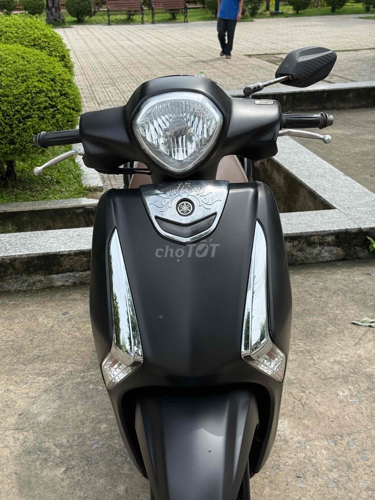 Yamaha Latte Đen Xe tay ga