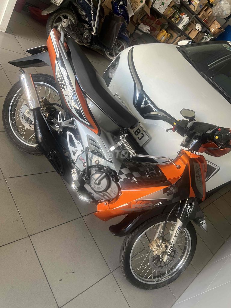 Suzuki Satria full 120 mới keng mới bảo dưỡng. Mua bán Xe máy tại Thành phố Biên Hòa Đồng Nai được đăng bởi Nguyenhung hình 2