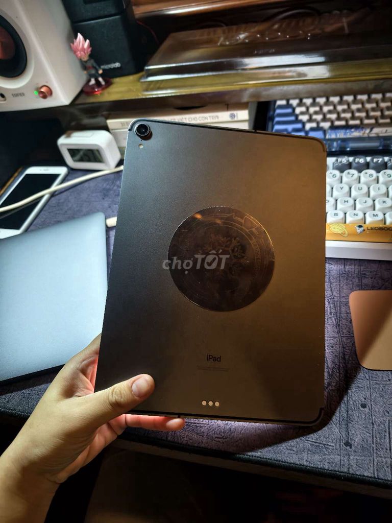 Apple iPad Pro 2018 4GB/64GB Xám. Mua bán Máy tính bảng tại Thành phố Bắc Ninh Bắc Ninh được đăng bởi Nsr hình 1