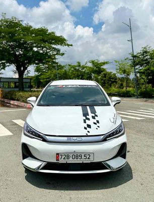 em đổi xe cần bán byd m6 2025
