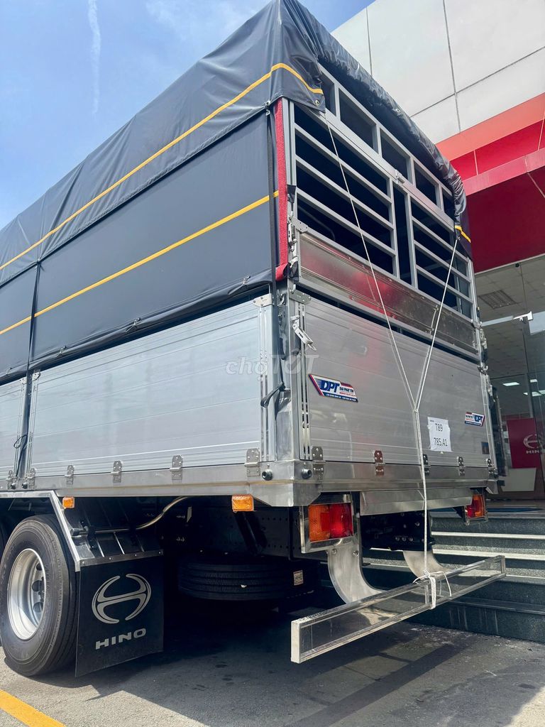 Hino 2025 Thùng Mui Bạt Tiêu Chuẩn, Xe Mới 100%. Mua bán Xe tải, xe ben tại Quận 12 Tp Hồ Chí Minh được đăng bởi Phước Hồng hình 5