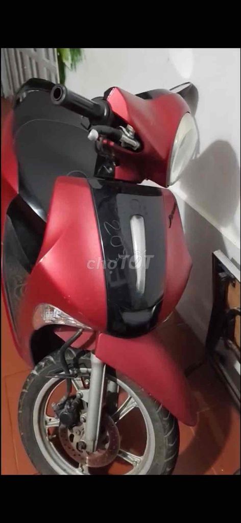 Yamaha Janus 2018 Красный