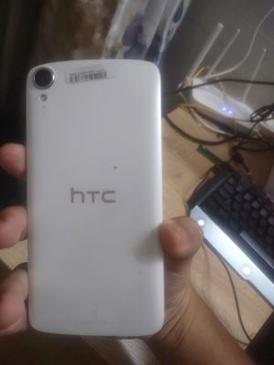 Điện thoại HTC Desire 828 dual sài lâu bán lại. Mua bán Điện thoại tại Quận 4 Tp Hồ Chí Minh được đăng bởi Anh Buôn đồ cũ