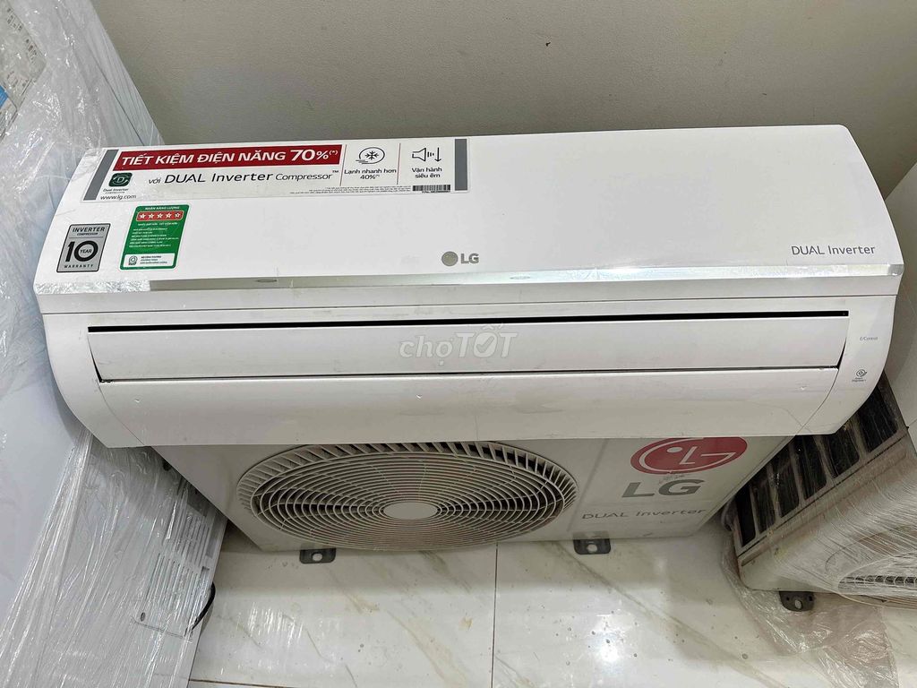 ✅máy lạnh LG 1HP INVETER sẵn kho. đẹp như mới .