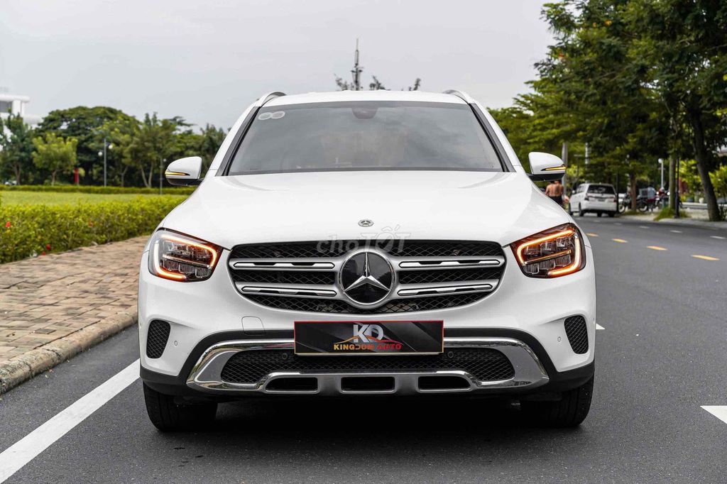 GLC200 (V1) FL 2023 màu trắng cá nhân siêu đẹp. Mua bán Ô tô tại Quận 7 Tp Hồ Chí Minh được đăng bởi Dương Phương hình 3