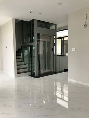 Nhà phố 05 tầng có thang máy phù hợp mở văn phòng hoặc ở tại Vinhomes