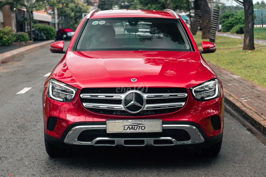 Mercedes Benz GLC200 Facelift 2020 - Đỏ/Kem. Mua bán Ô tô tại Quận 7 Tp Hồ Chí Minh được đăng bởi Bi Xe Đức hình 1