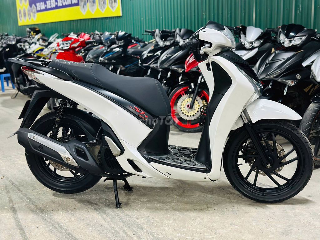 XE MÁYTHANHTÙNG_SH VIỆT 125 TRẮNG MÁY ZIN KHÓA SMK. Mua bán Xe máy tại Quận Nam Từ Liêm Hà Nội được đăng bởi THANH TÙNG hình 2