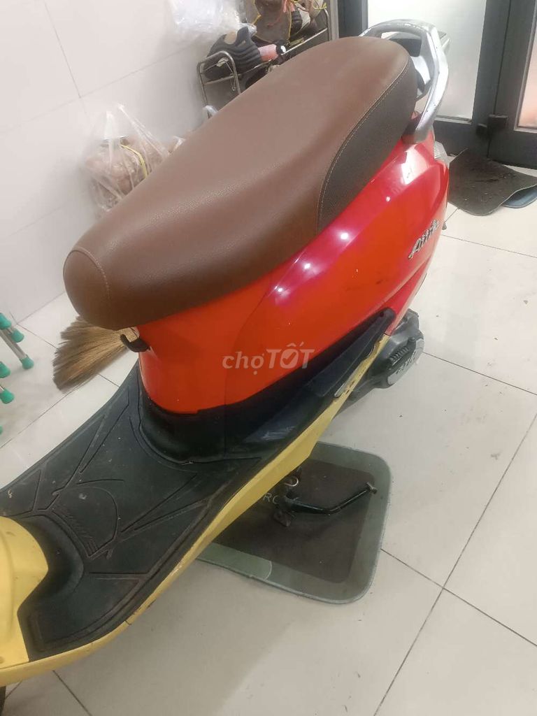 Xe tay ga chính chủ. Mua bán Xe máy tại Quận Tân Phú Tp Hồ Chí Minh được đăng bởi Nguyên quynh hình 6