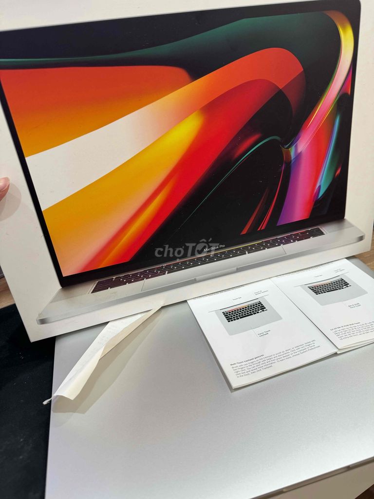 MacBook Pro 16’’ 2019 i9 Ram16GBSSD 1TB(VGA 5500M)
