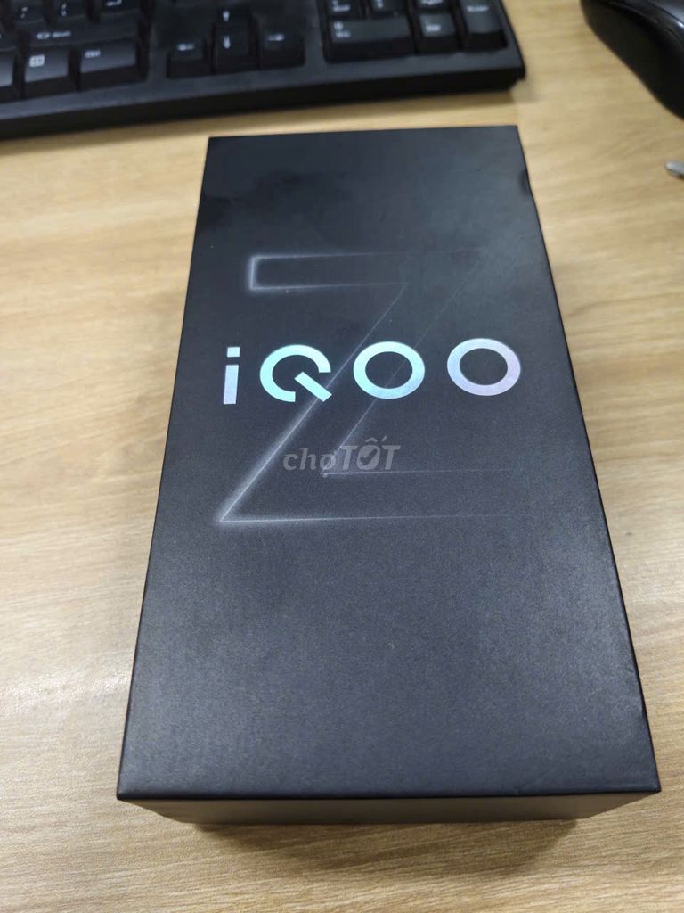 IQOO Z10 Turbo Pro 256GB Vàng. Mua bán Điện thoại tại Thành phố Nam Định Nam Định được đăng bởi Vũ Minh Khiêm hình 1