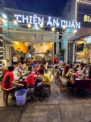 Аренда · 5 комн. · 90 м² · Quận 3, ул. Trường Sa