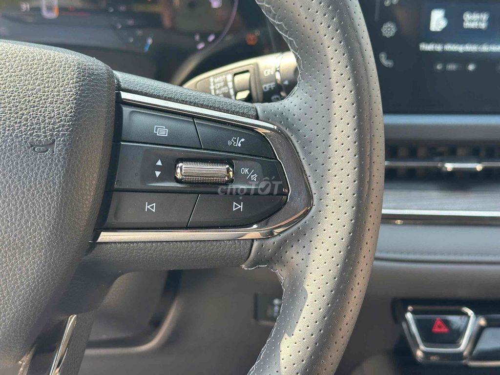 FORD TERRITORY TITANIUM SIÊU MỚI. Mua bán Ô tô tại Quận Long Biên Hà Nội được đăng bởi DUONGMINH AUTO  hình 9