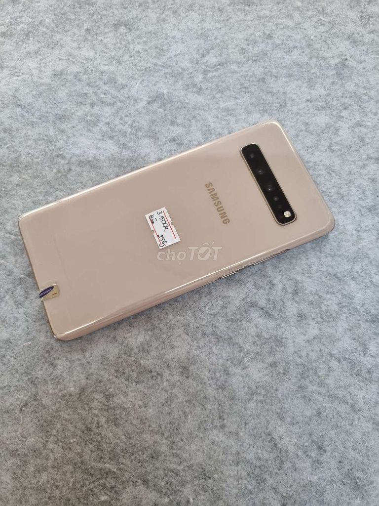 Samsung S10 5G bản Hàn màu Vàng 8/256GB. Mua bán Điện thoại tại Quận Thanh Xuân Hà Nội được đăng bởi Nguyễn Xiển  Thanh Xuân Hà Nội hình 1