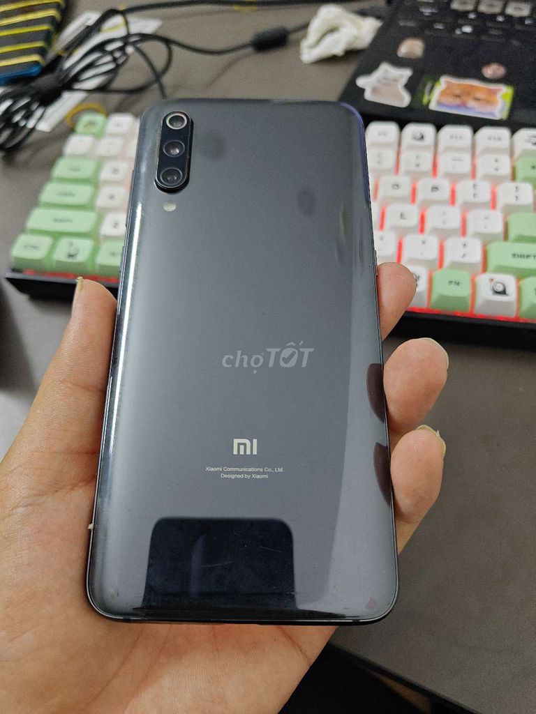 Xiaomi Mi 9 128GB Xám. Mua bán Điện thoại tại Thành phố Thủ Đức Tp Hồ Chí Minh được đăng bởi Điện Thoại Giá Tốt hình 1
