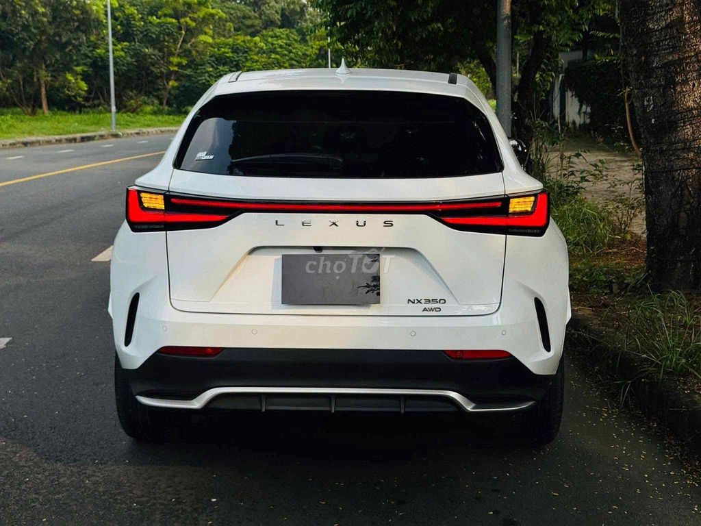 Lexus NX350 F-Sport 2023 Trắng 36.999km. Mua bán Ô tô tại Quận 7 Tp Hồ Chí Minh được đăng bởi Hoàng Anh Tuấn hình 4