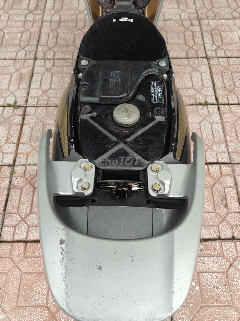 HONDA FU X FI 2010 XE MỘC NGUYÊN ZIN. Mua bán Xe máy tại Huyện Bình Tân Vĩnh Long được đăng bởi MƯỜI   BÌNH TÂN VL hình 4