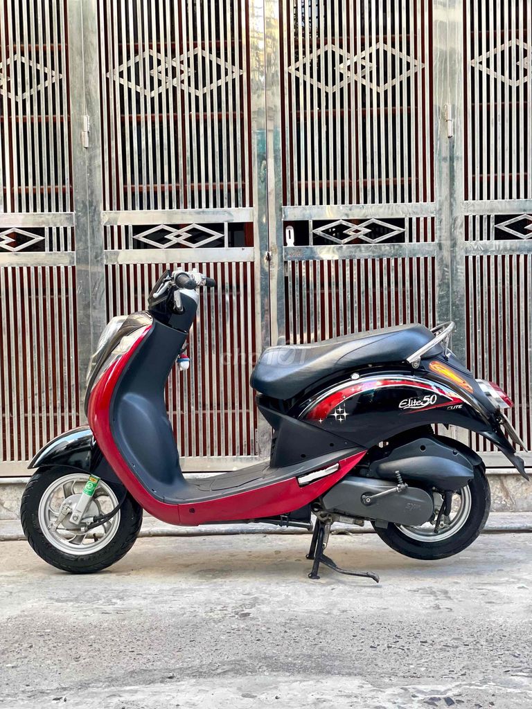 SYM 50cc Elite đẹp,,zin 2021. Mua bán Xe máy tại Quận Hoàng Mai Hà Nội được đăng bởi Xe Điện Phát Đạt hình 3