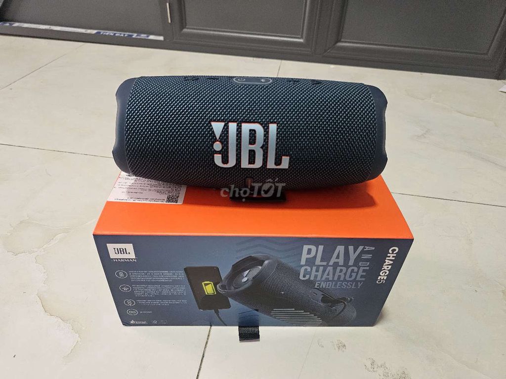 Loa Bluetooth JBL Charge 5 Chống nước. Mua bán Tivi, Âm thanh tại Quận Gò Vấp Tp Hồ Chí Minh được đăng bởi võ trần trọng đạt hình 1