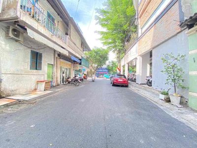 MẶT TIỀN KINH DOANH ĐƯỜNG LÊ VĂN SỸ, HẺM 8M, NỘI THẤT CAO CẤP 6.8 TỶ. Mua bán văn phòng, mặt bằng kinh doanh tại Quận Tân Bình Tp Hồ Chí Minh được đăng bởi Nguyễn Phương