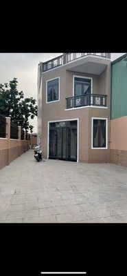 MẶT TIỀN KD TAM CHÂU – LÔ GÓC, VỈA HÈ RỘNG  – NHÀ ĐẸP FULL NỘI THẤT. Mua bán nhà ở tại Thành phố Thủ Đức Tp Hồ Chí Minh được đăng bởi Dung Vu