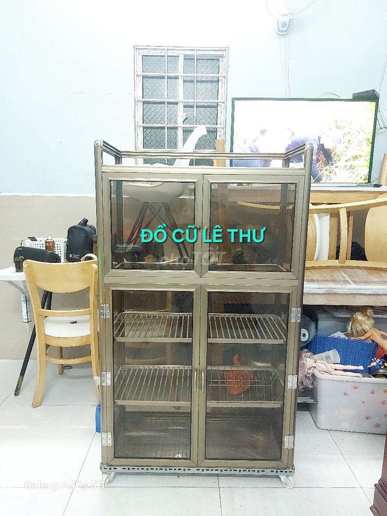 Cần thanh lý tủ chén nhôm kính bao sihp