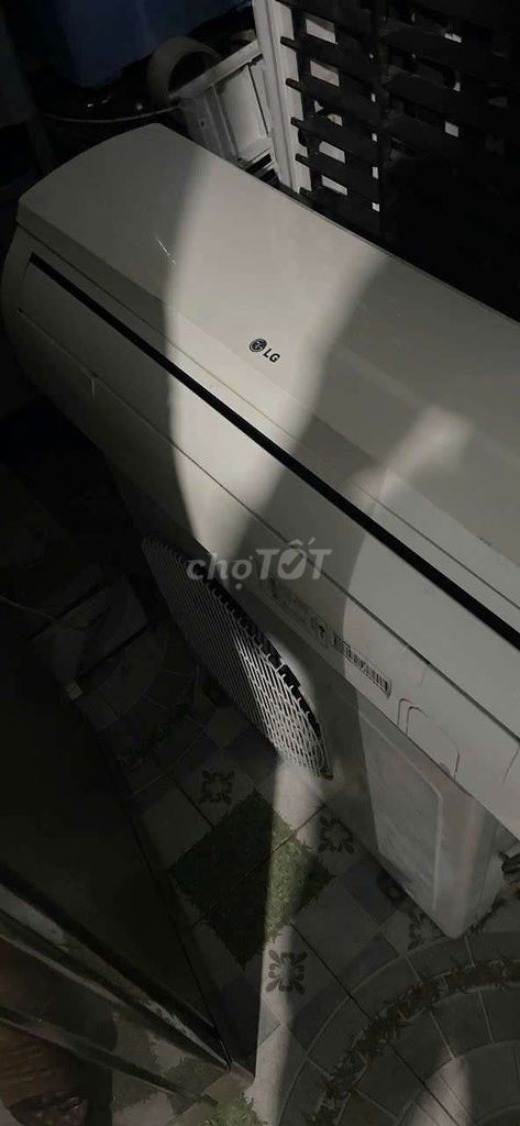 Máy lạnh LG 1 HP Trắng Đã sử dụng. Mua bán Máy lạnh, điều hoà tại Thị xã Bến Cát Bình Dương được đăng bởi sóc hình 1