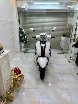 Yamaha Grande Fi Trắng (Trùm mền) Bstp Vip mới 98%