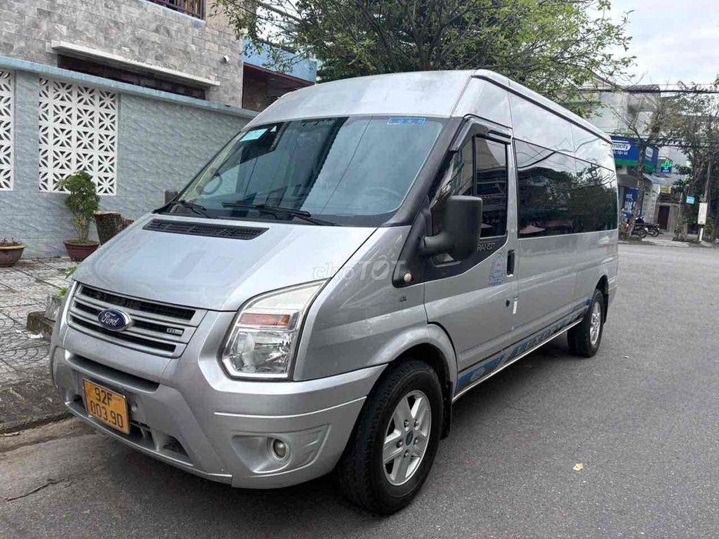 Ford Transit 2016 , bản Luxury cao. Mua bán Phương tiện khác tại Quận Cẩm Lệ Đà Nẵng được đăng bởi Mai vàng hình 1