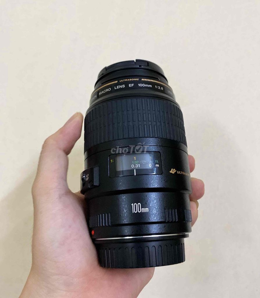 lens canon macro 100f2.8 USM