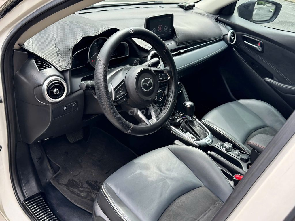 Mazda 2 Luxury model 2021 Trắng đẹp 41.000 km. Mua bán Ô tô tại Quận Gò Vấp Tp Hồ Chí Minh được đăng bởi 067 Hằng hình 10