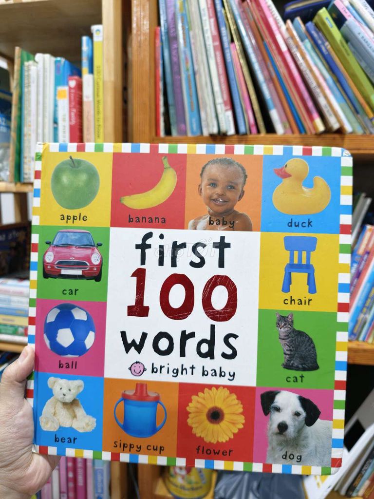 Sách boardbook First 100 Words Đã qua sử dụng. Mua bán Sách tại Quận 11 Tp Hồ Chí Minh được đăng bởi Trần Khả Doanh  hình 1