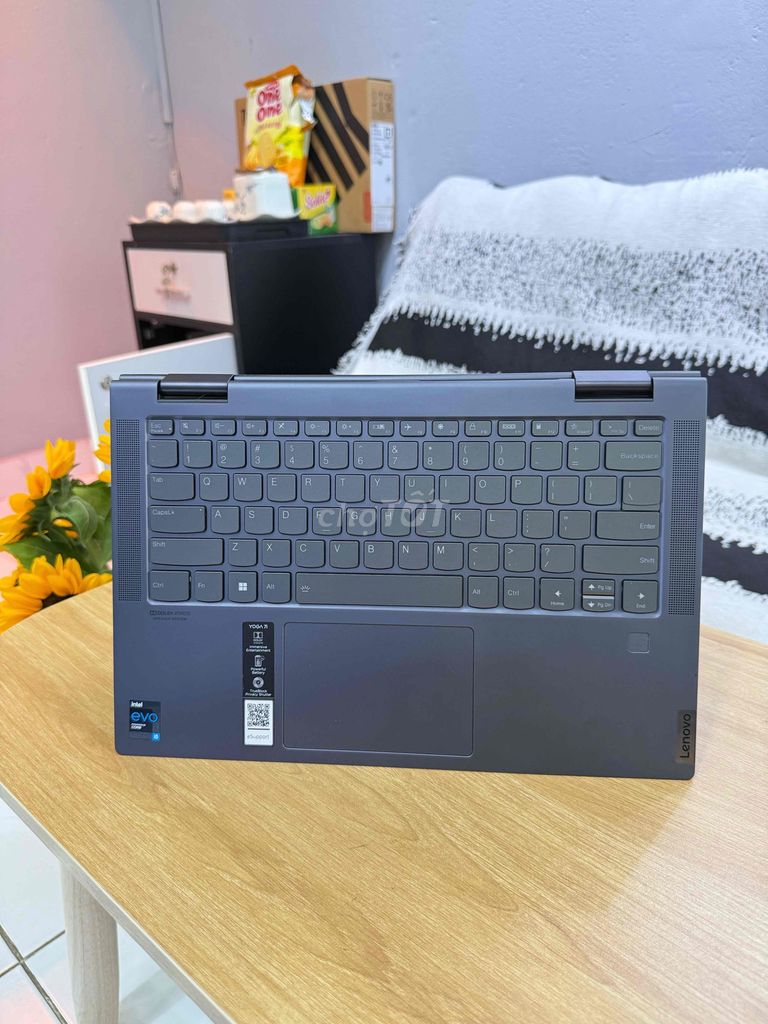 Lenovo Yoga 7 i5-1135G7 xoay gập 360 độ cảm ứng. Mua bán Laptop tại Quận Tân Bình Tp Hồ Chí Minh được đăng bởi vy hình 1