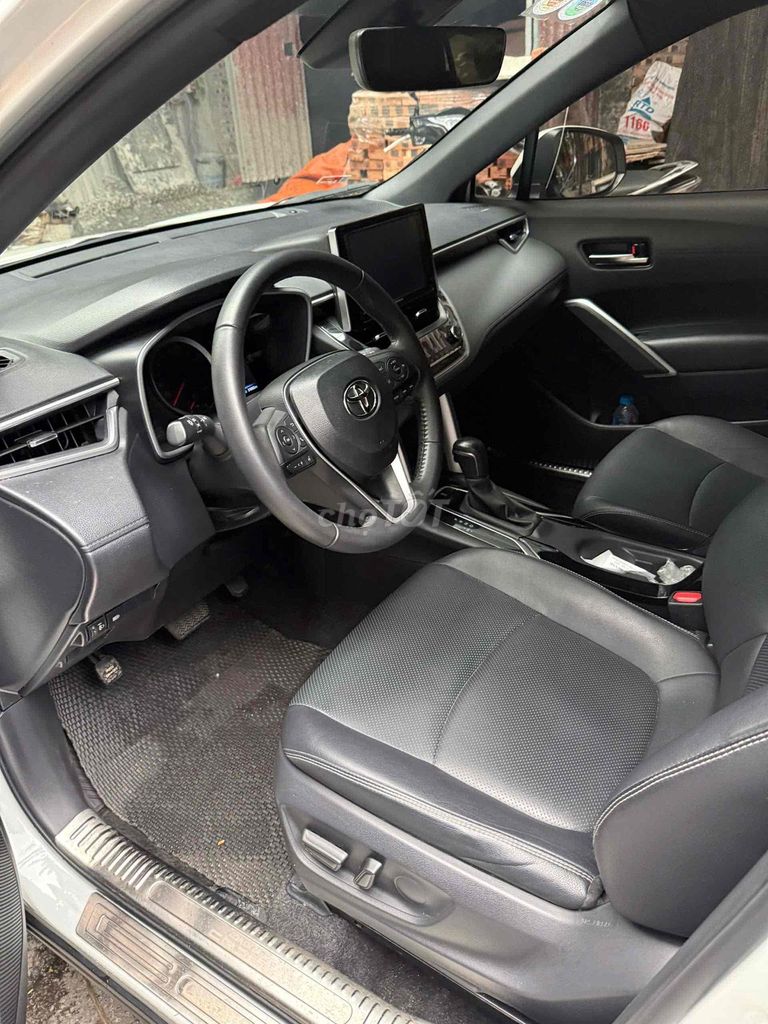 Toyota Corolla Cross 2022 1.8V - 31000 km. Mua bán Ô tô tại Quận Cầu Giấy Hà Nội được đăng bởi Xe chất Hà Nội hình 8