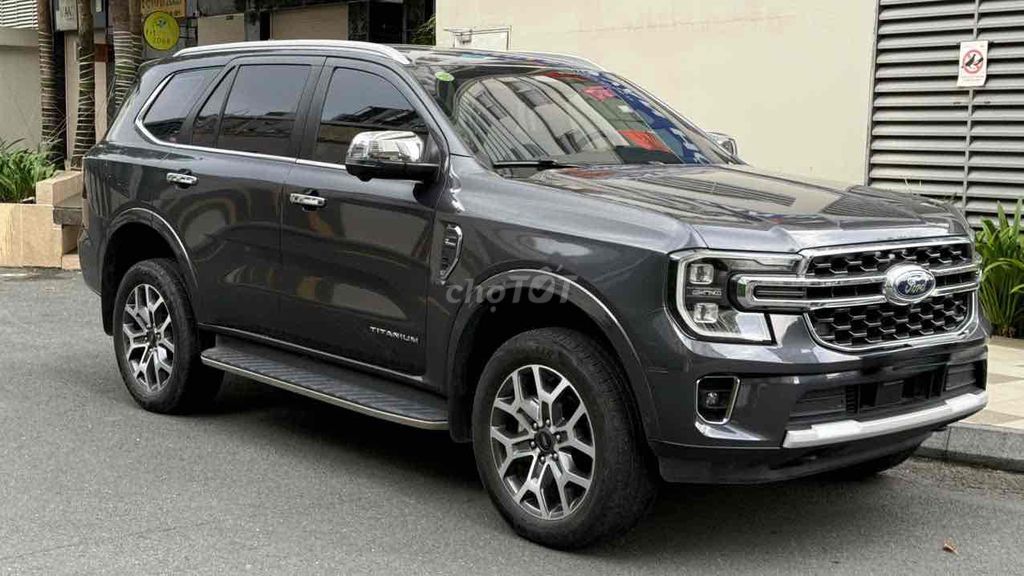 Everest 4WD гарантия до 2028 г. Автомобиль от дилера Ford