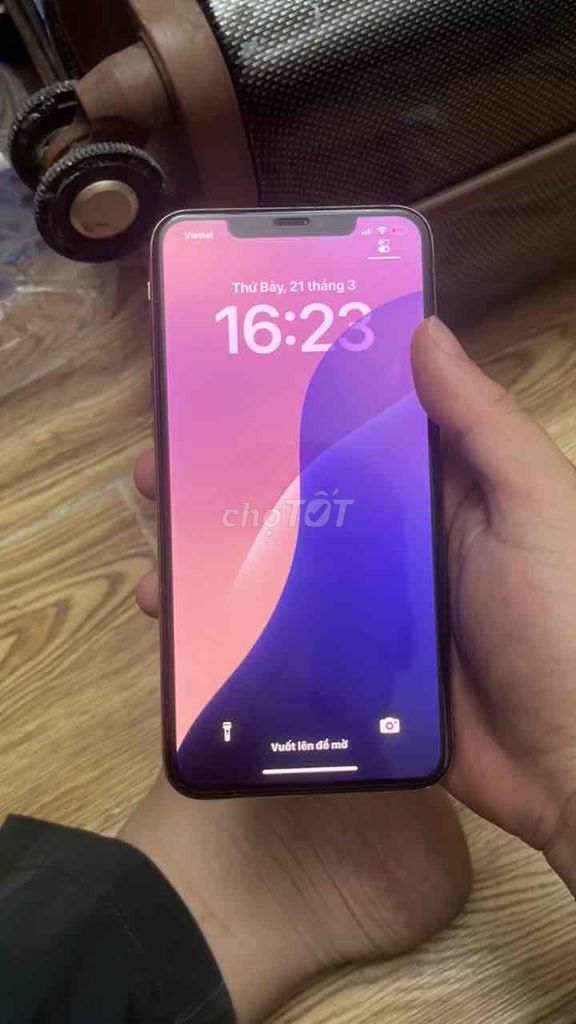 iPhone Xs Max 64GB Vàng. Mua bán Điện thoại tại Quận Long Biên Hà Nội được đăng bởi Nguyễn Minh Hoàng hình 1