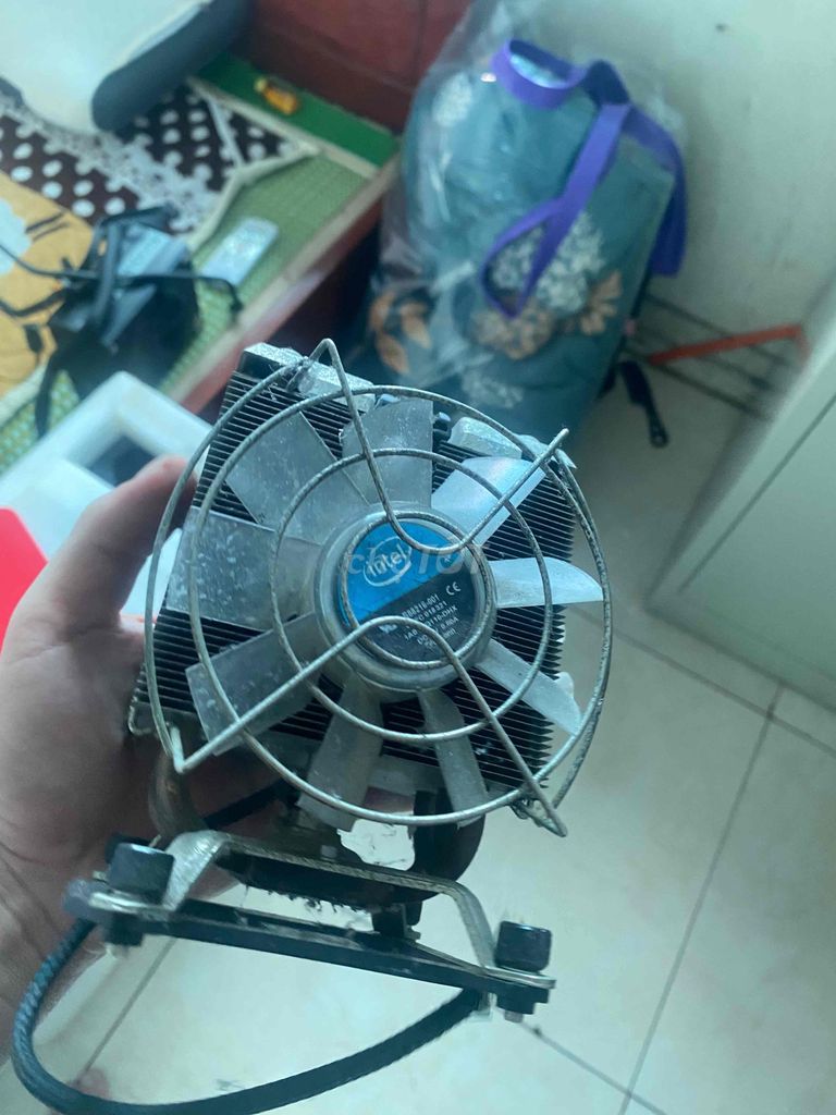 Quạt tản nhiệt CPU Intel 1155. Mua bán Phụ kiện (Màn hình, Chuột...) tại Huyện Thuận Thành Bắc Ninh được đăng bởi minh hình 1