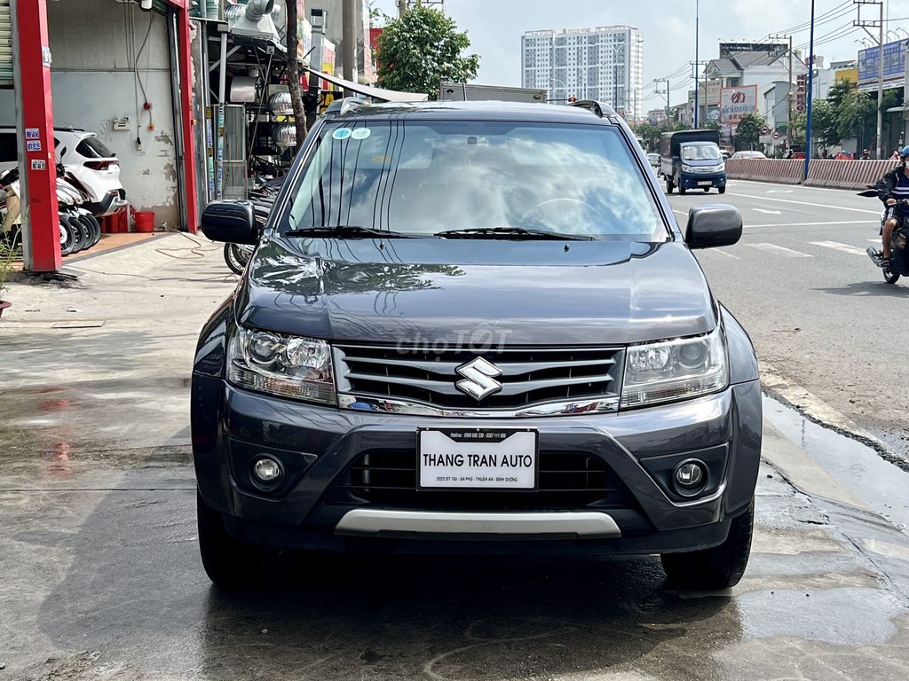 Suzuki Grand Vitara 2.0AT 4*4 Sản xuất: 2013