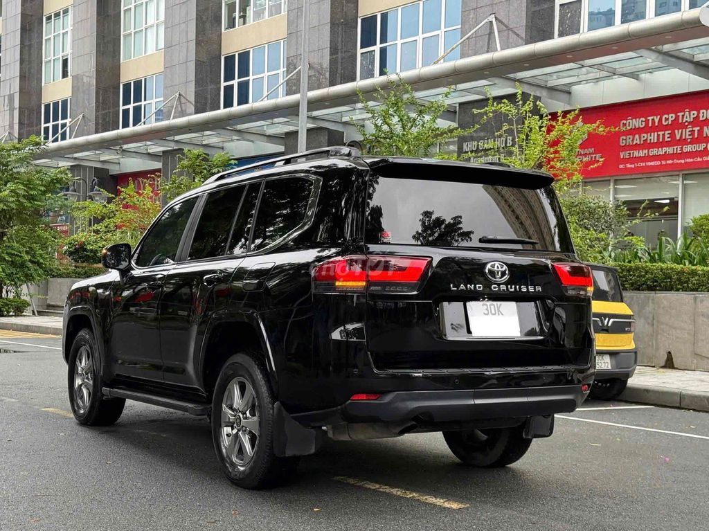 Toyota Land Cruiser 2021 3.5 Turbo siêu đẹp. Mua bán Ô tô tại Quận Cầu Giấy Hà Nội được đăng bởi Cao Quý hình 5